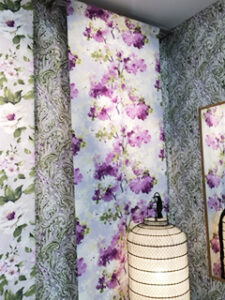 芦屋カーテンお客様から頂いたオーダーカーテンの施工実績ヨーロッパドレープカーテン花柄